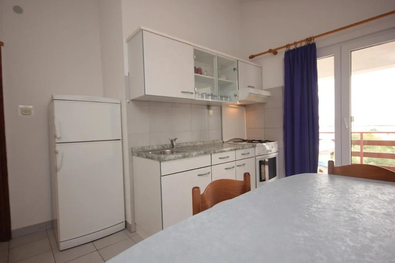 Apartments With A Parking Space Kraj, Pasman - 8502 Tkon