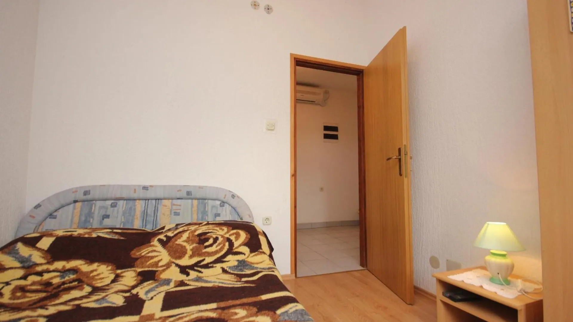 Apartments With A Parking Space Kraj, Pasman - 8502 Tkon 0*,  Kroatien
